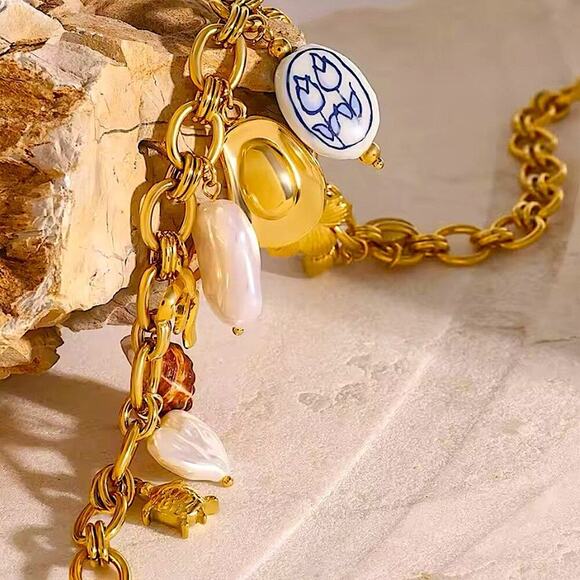 Stainless Steel Vintage Charm Necklace Gold Plated choker Multi-charm Shell S… - Picture 4 of 5